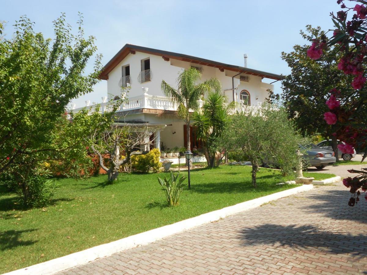 B&B Villa Di Bartolomeo Capaccio Exterior foto