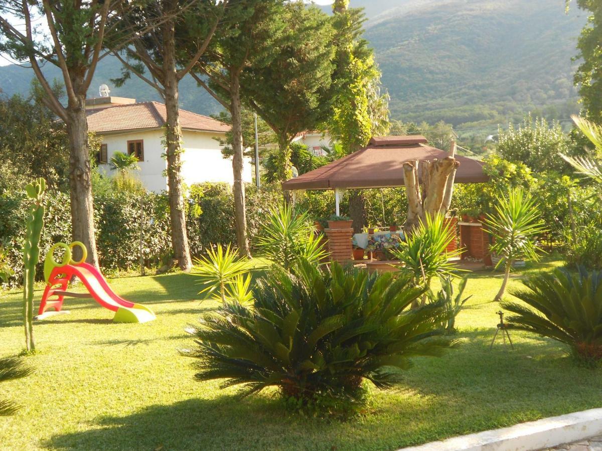 B&B Villa Di Bartolomeo Capaccio Exterior foto